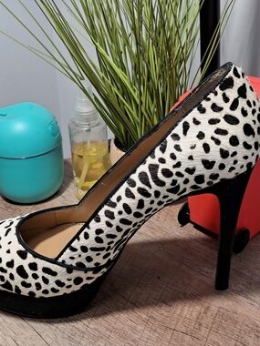 Women's Black & Cream Leopard Print High Heel Pumps